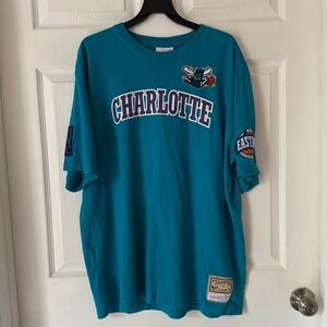 Mitchell & Ness Charlotte Teal T-Shirt - Size XL - Mens